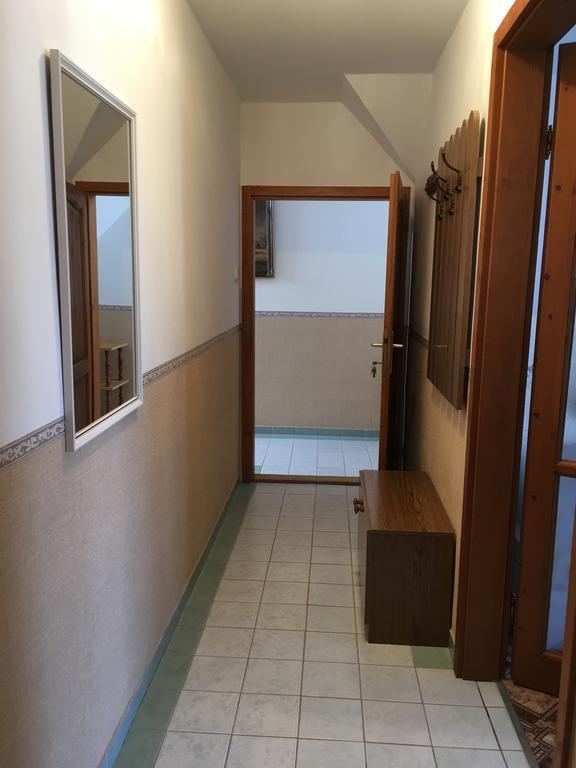 Gitta Apartman Buk Ngoại thất bức ảnh